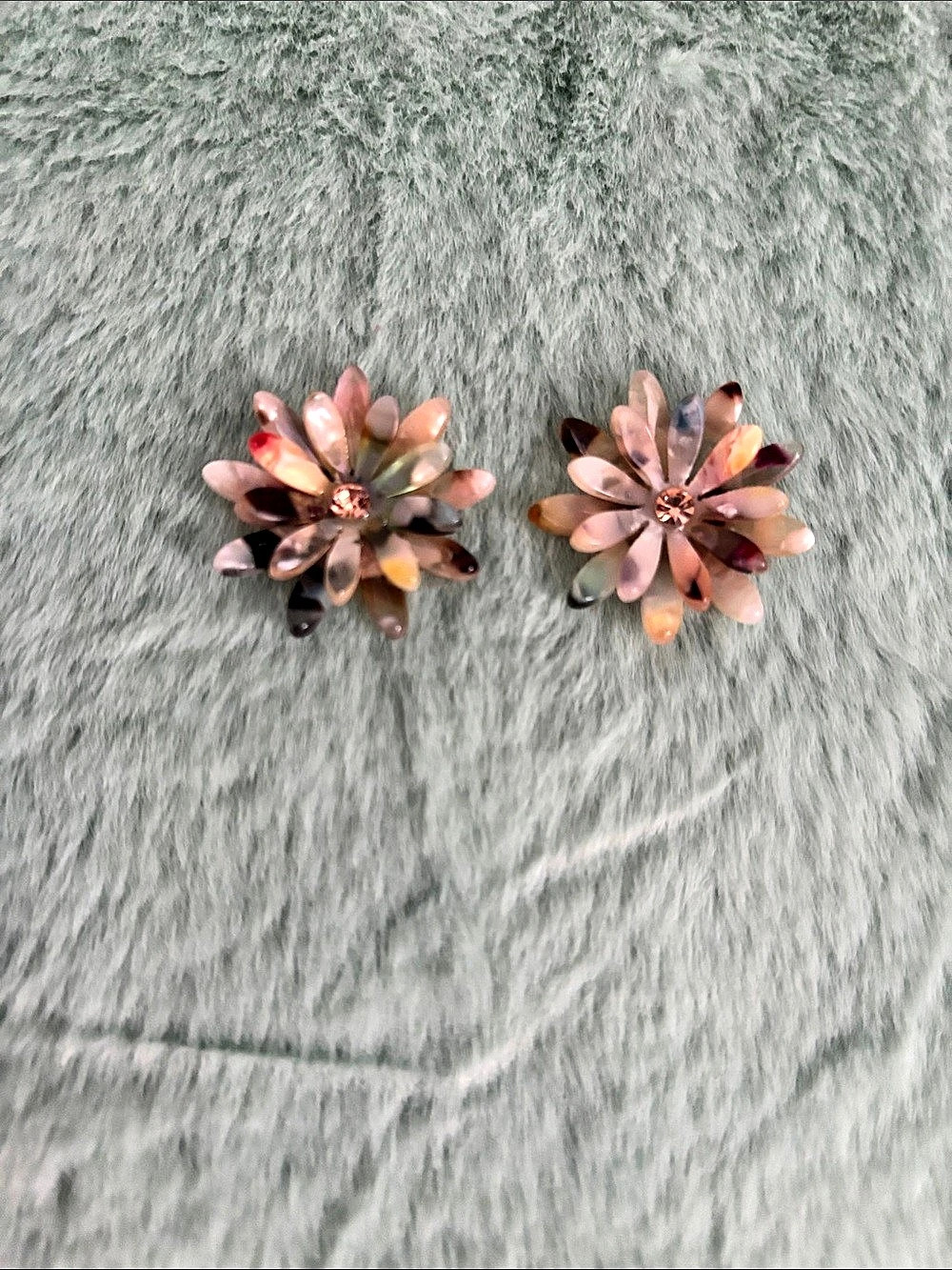 Multicolor Flower Stud Earrings